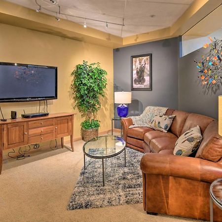 Idyllic Dtwn Anchorage Condo With Fireplace! Екстериор снимка